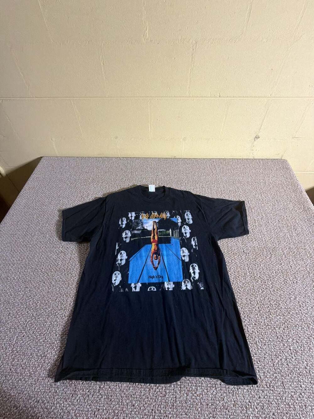 Port & Company Def Leppard High n Dry T-Shirt Size XL Black